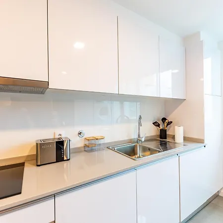 Formosa Iv By Your Key * フンシャル