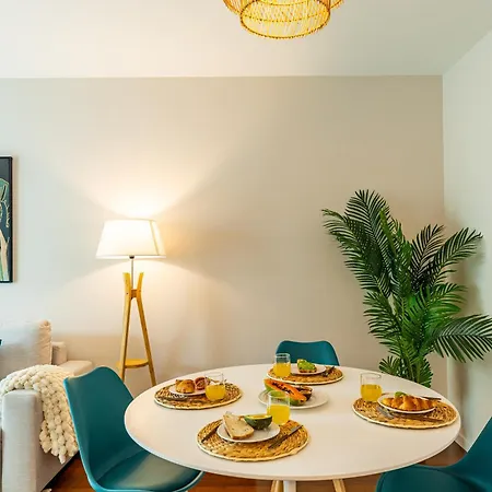 Formosa Iv By Your Key Фуншал