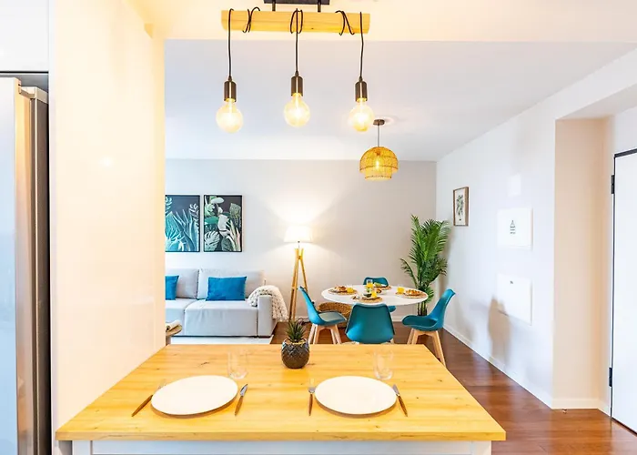 Formosa Iv By Your Key Apartment